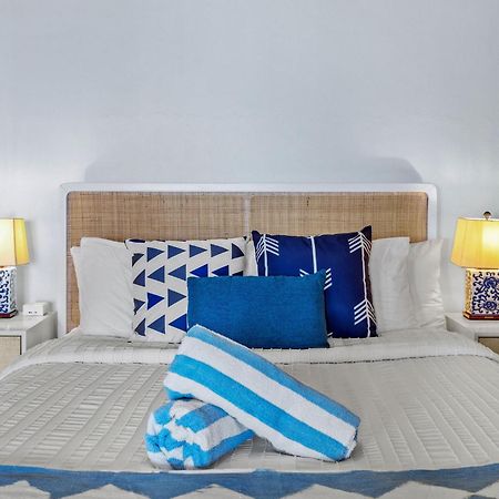 Tres Sirenas Beach Inn 林康 外观 照片