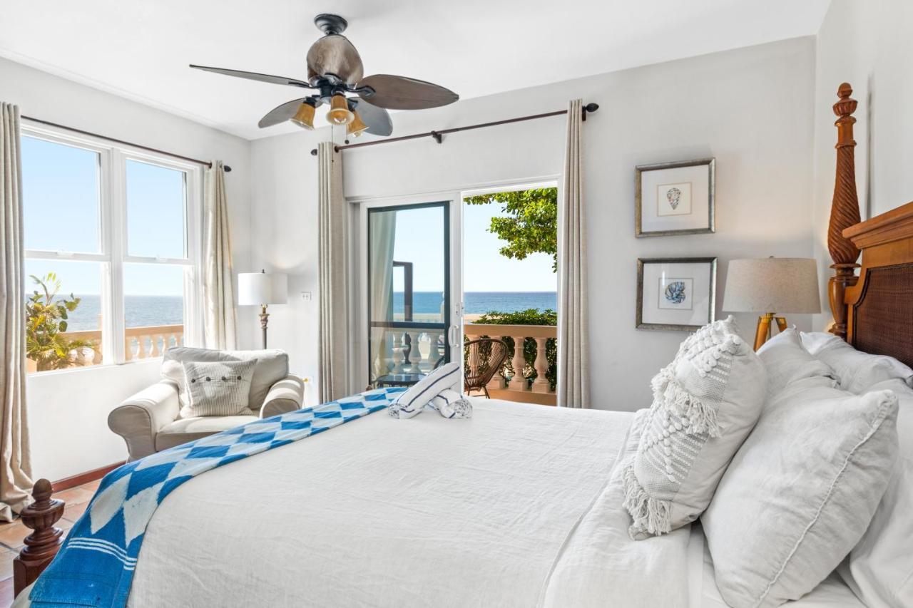 Tres Sirenas Beach Inn 林康 外观 照片