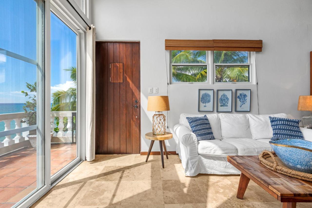Tres Sirenas Beach Inn 林康 外观 照片